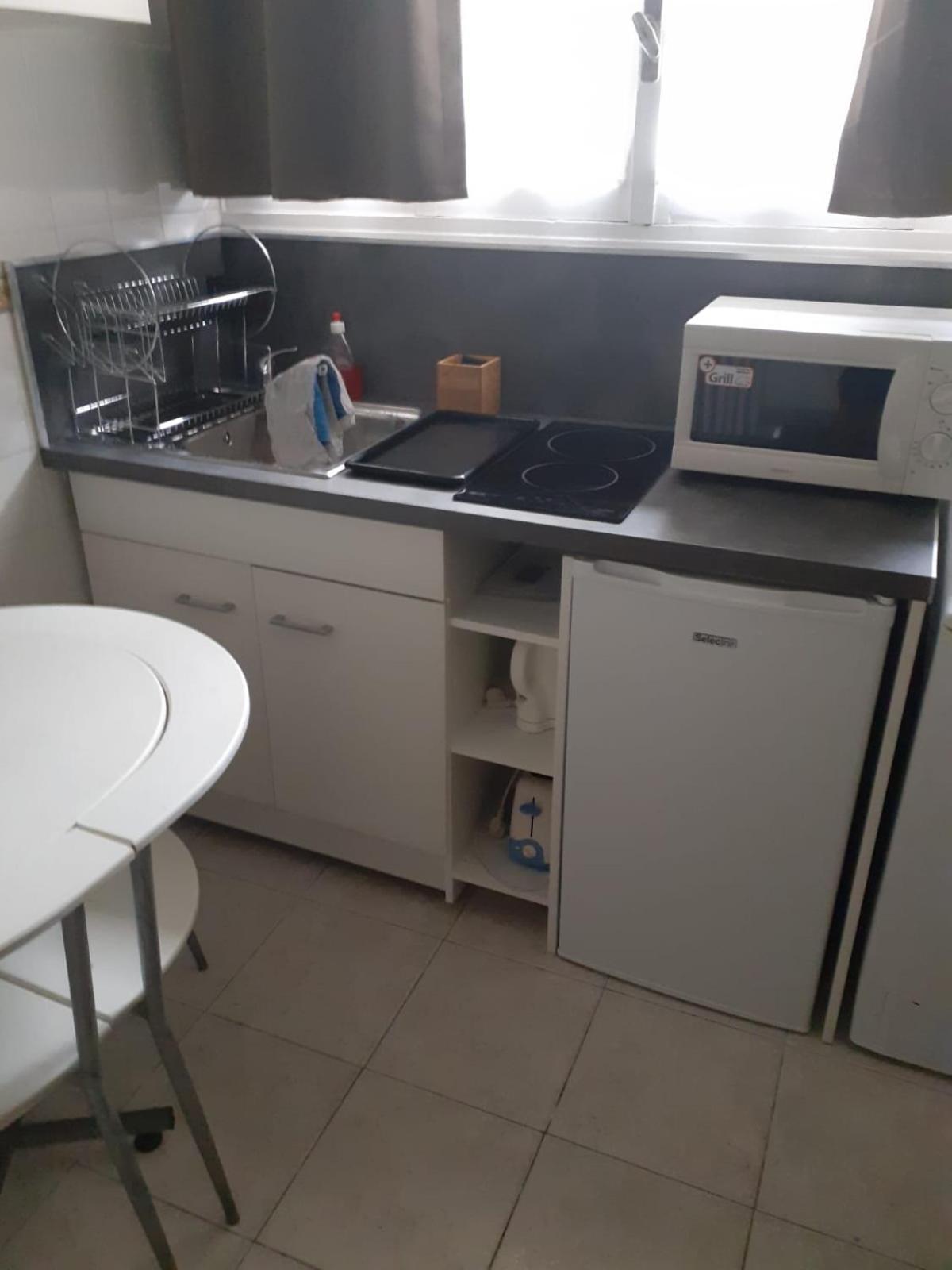 Appartement Centre- Small Pied-a-terre Near Beaches